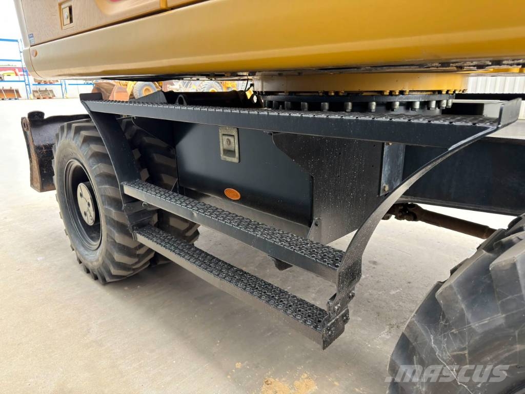 CAT M318F Pyöräkaivukoneet