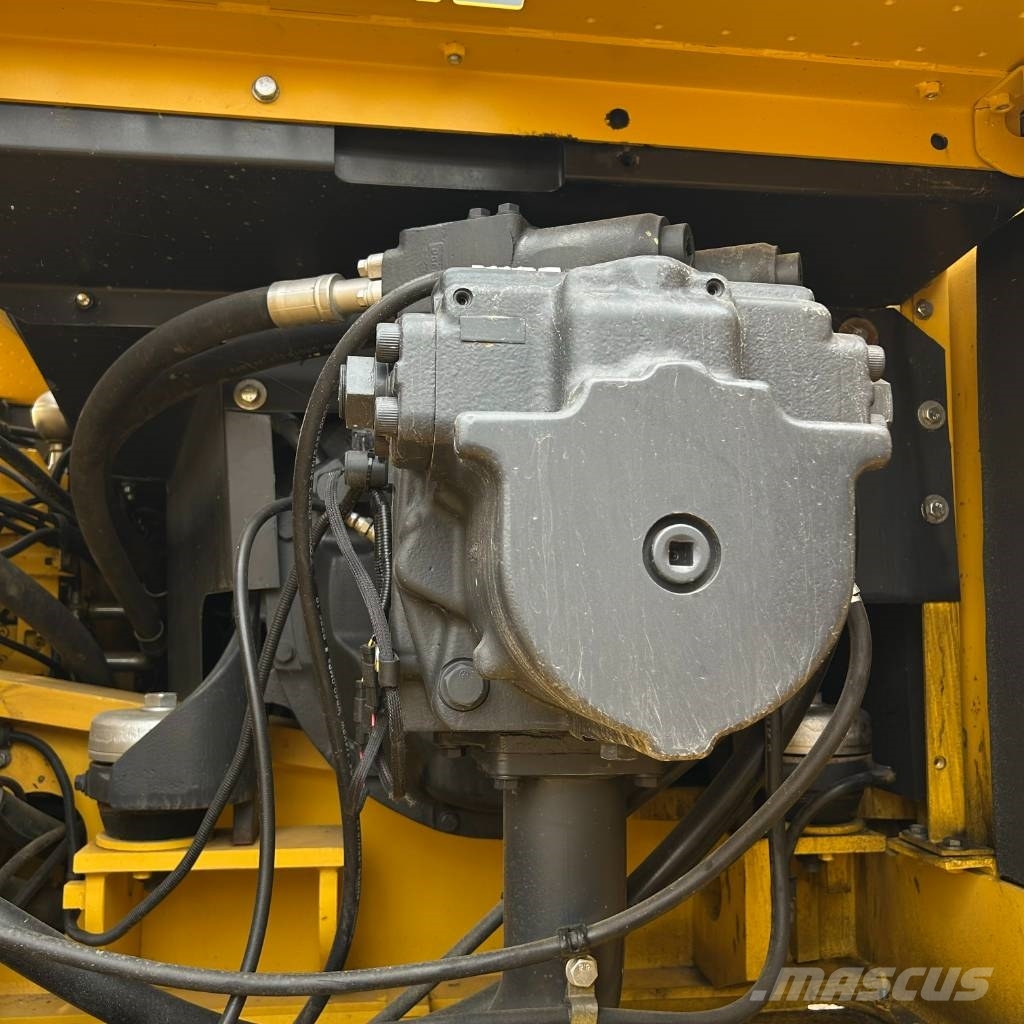 Komatsu 400-7 Escavadeiras de esteiras