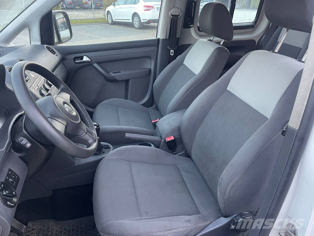Volkswagen Caddy Maxi 1.6 D / Euro 5 / 5 Sitzplätze / Rollstu Voiture