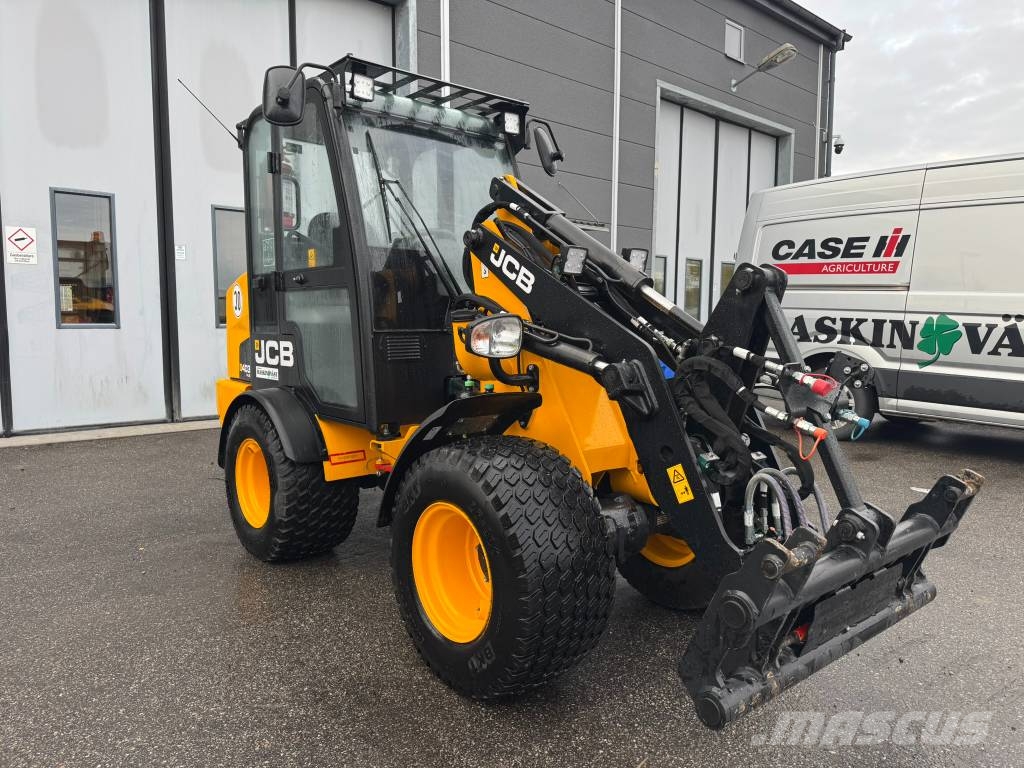 JCB 403 Plus Carregadora multifunções
