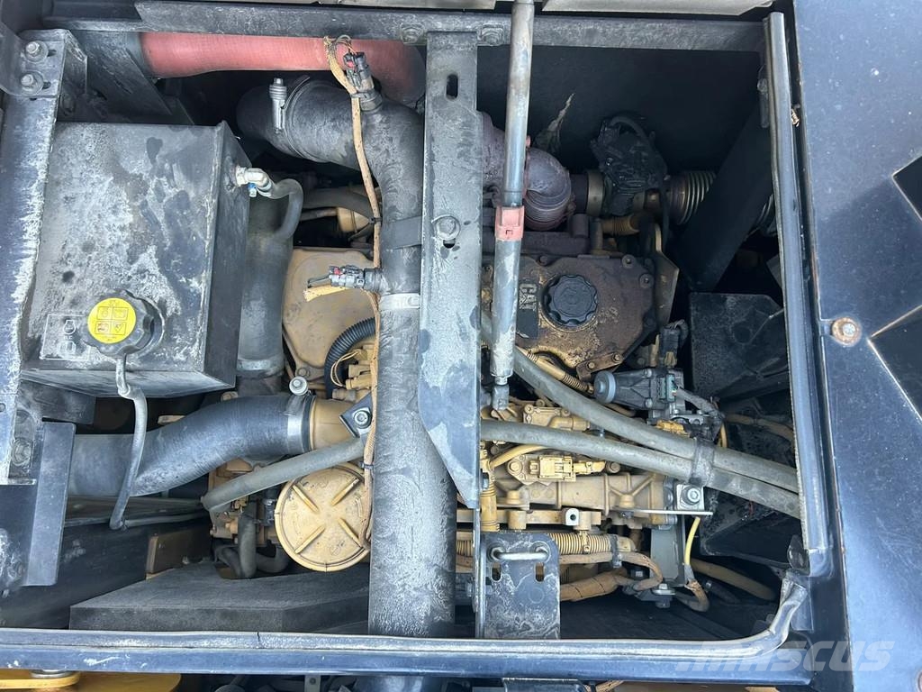 CAT M315F Ratiniai ekskavatoriai