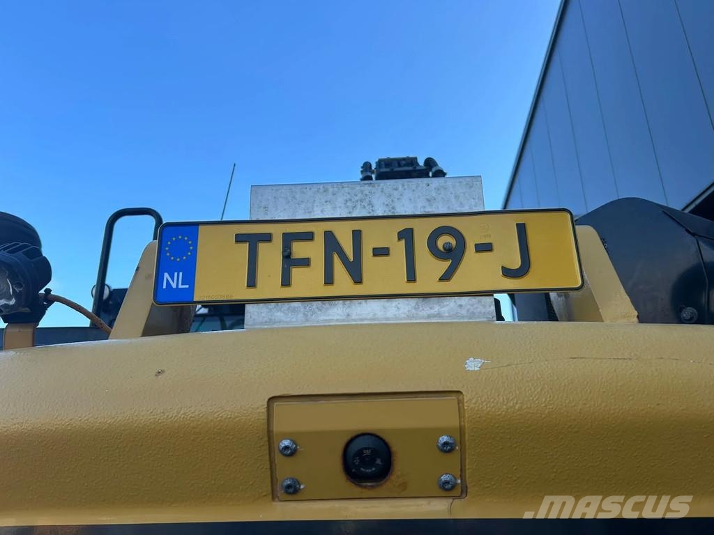 CAT M315F Ratiniai ekskavatoriai