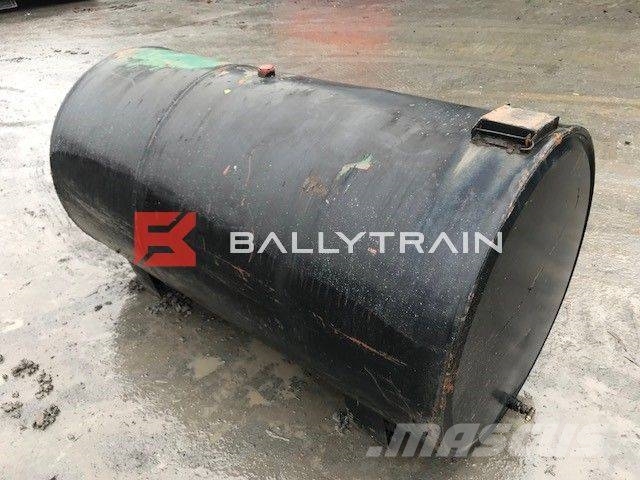  Oil/Fuel 1300LTR Tank €200 Muut koneet