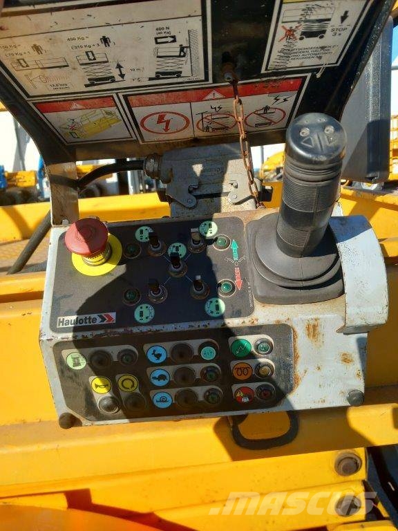 Haulotte Compact 12 DX Škarjaste dvižne ploščadi