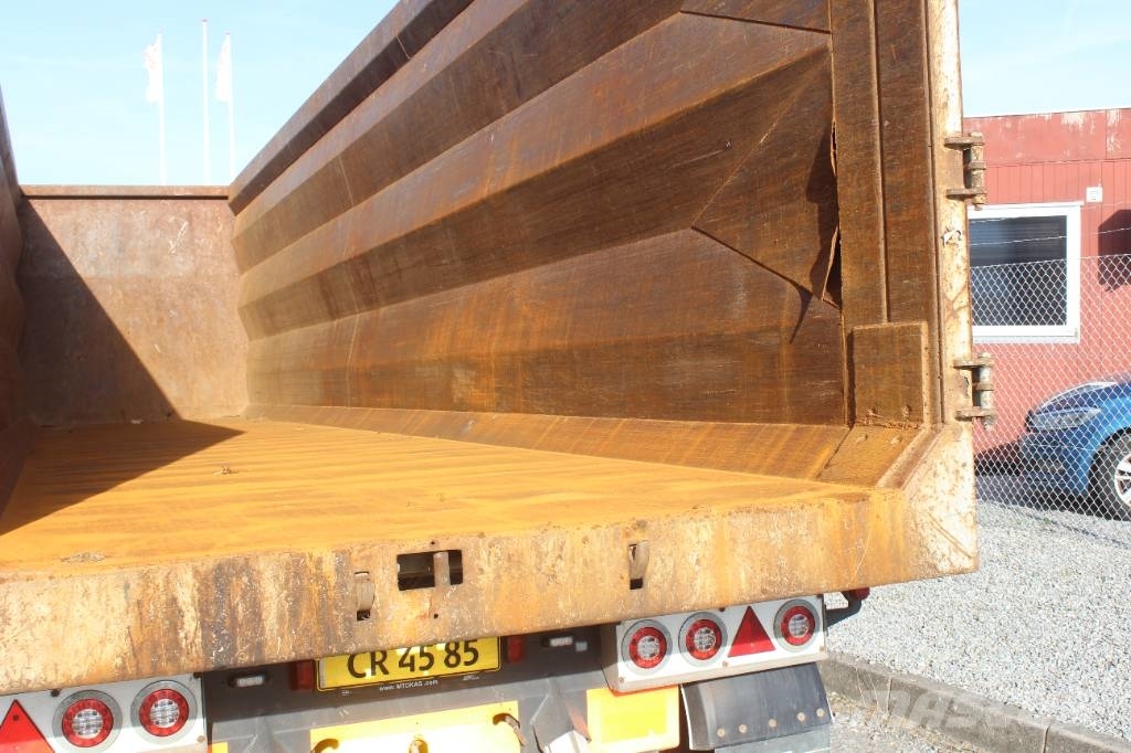 AMT TV400 4 akslet 68 m3 skrot trailer Benne semi remorque