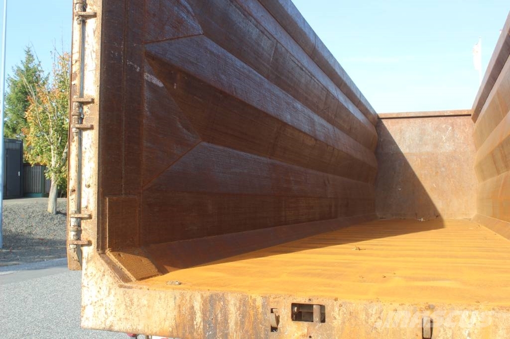 AMT TV400 4 akslet 68 m3 skrot trailer Benne semi remorque