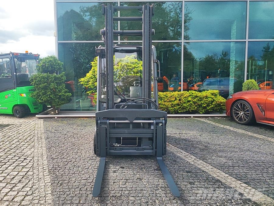 Linde E16C-02 Electric forklifts