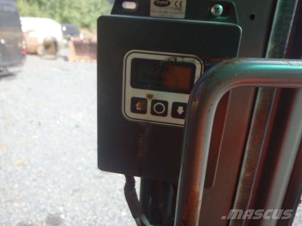 Volvo EC 140 B LC Engcon+pihdit Telakaivukoneet