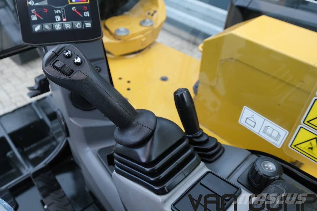 CAT 308 CR | 2022 | 1400h | A/C | verstelgiek Midigraafmachines 7t - 12t