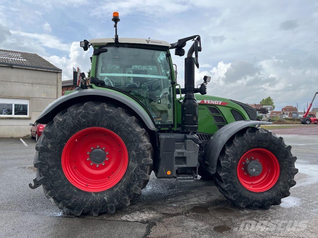 Fendt 724 VARIO POWER PLUS Traktoren