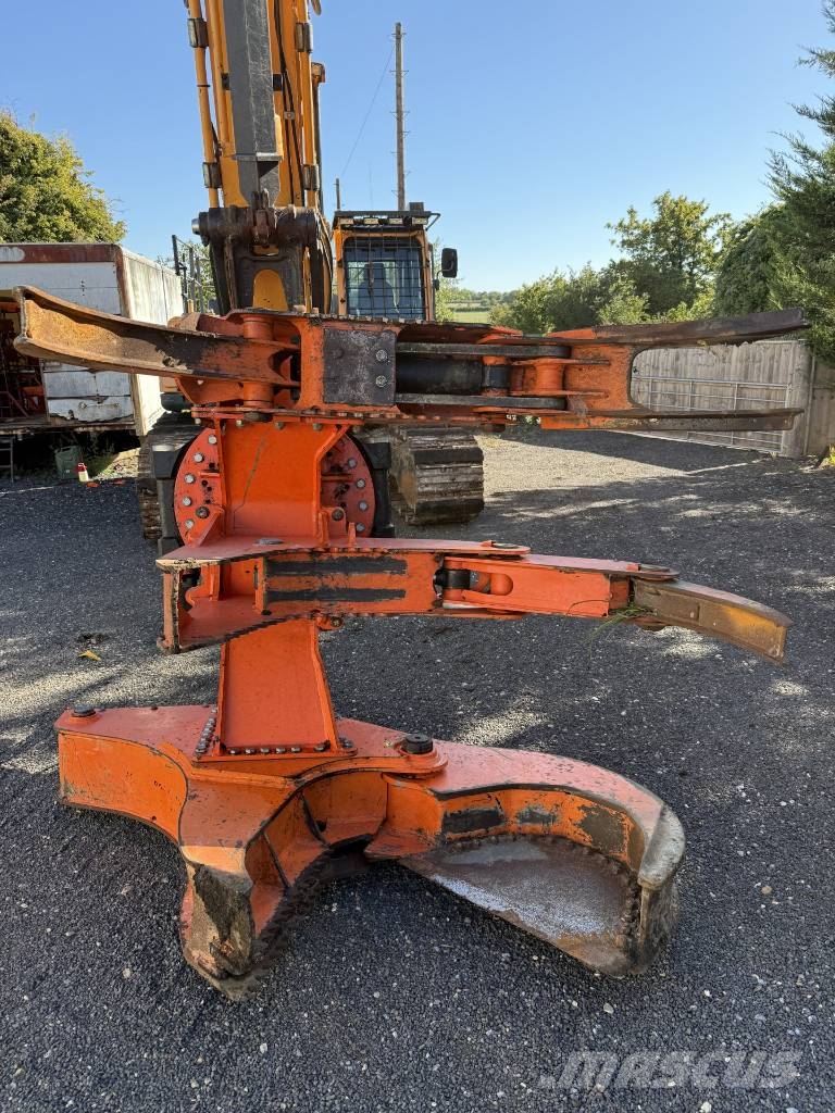 Hyundai,Westtech 300LC,C550 Harvesters