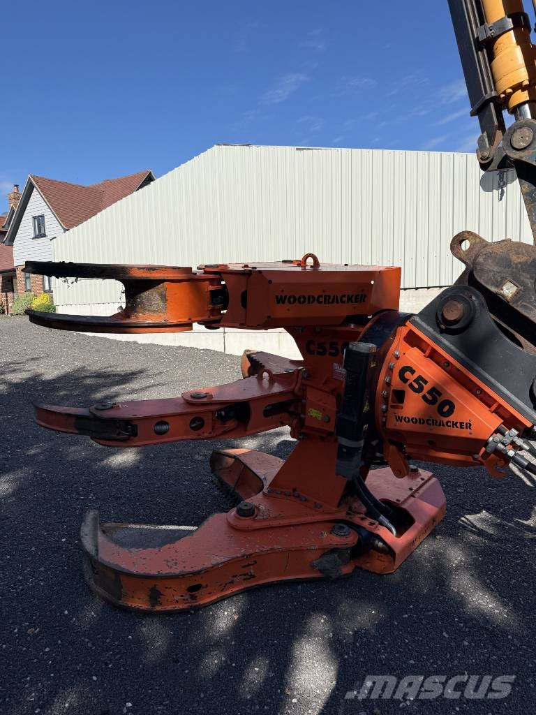 Hyundai,Westtech 300LC,C550 Harvesters