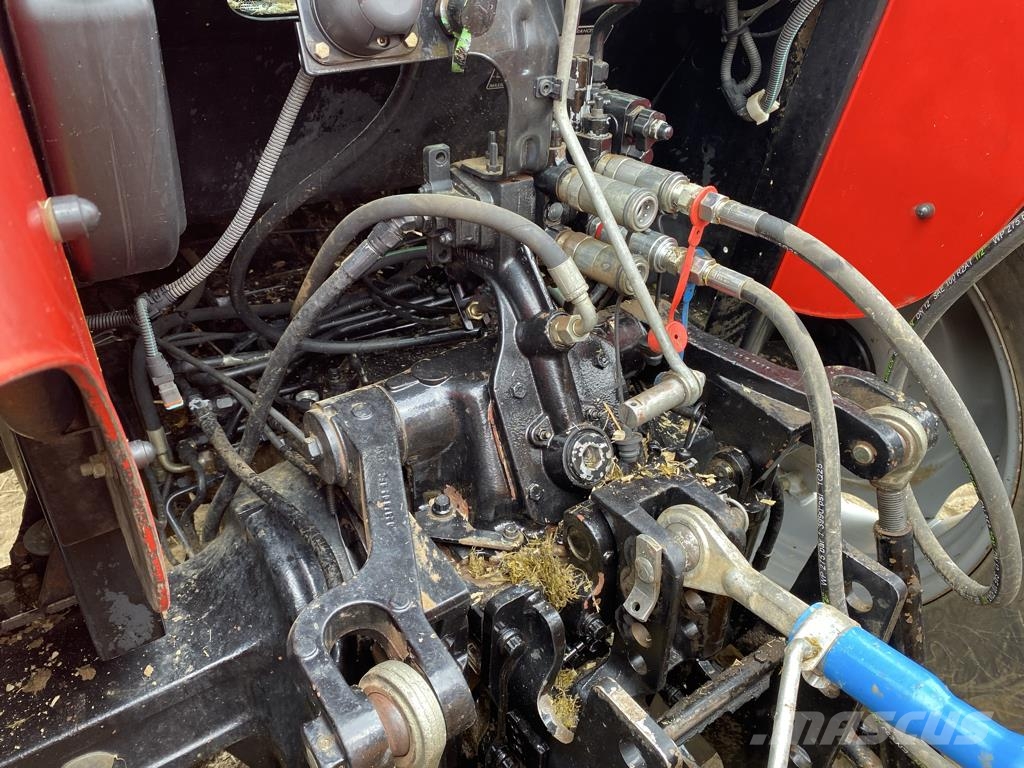 Massey Ferguson 5445 Traktori