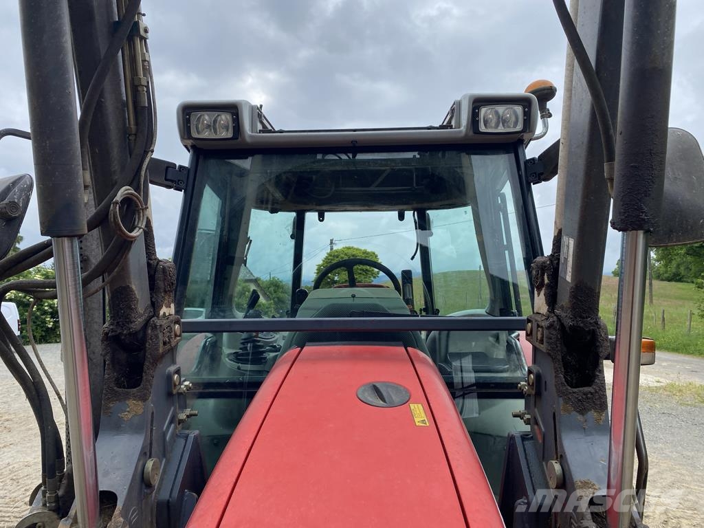 Massey Ferguson 5445 Traktorid