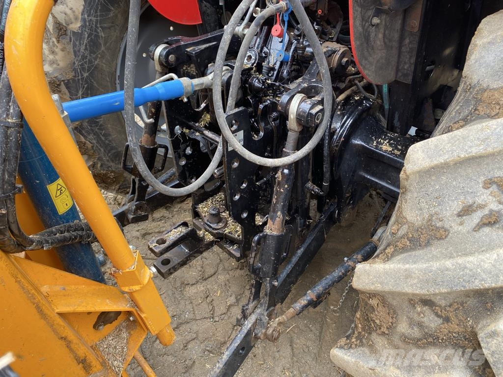 Massey Ferguson 5445 Traktorid