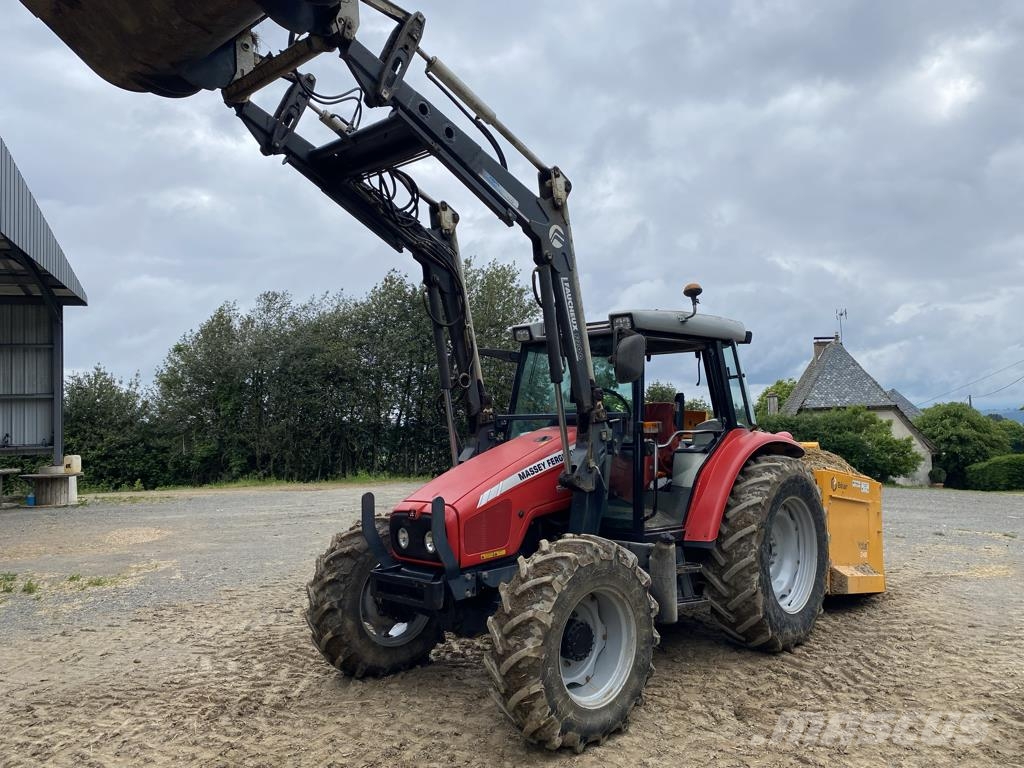 Massey Ferguson 5445 Traktorid