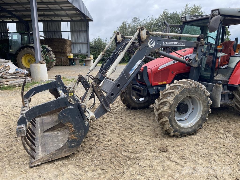 Massey Ferguson 5445 Traktorid