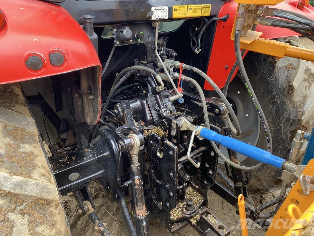 Massey Ferguson 5445 Traktorid