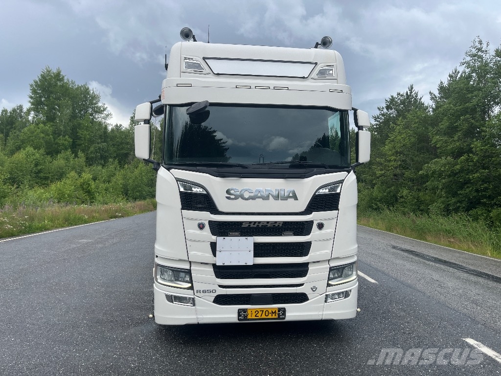 Scania R 650 Vetopöytäautot
