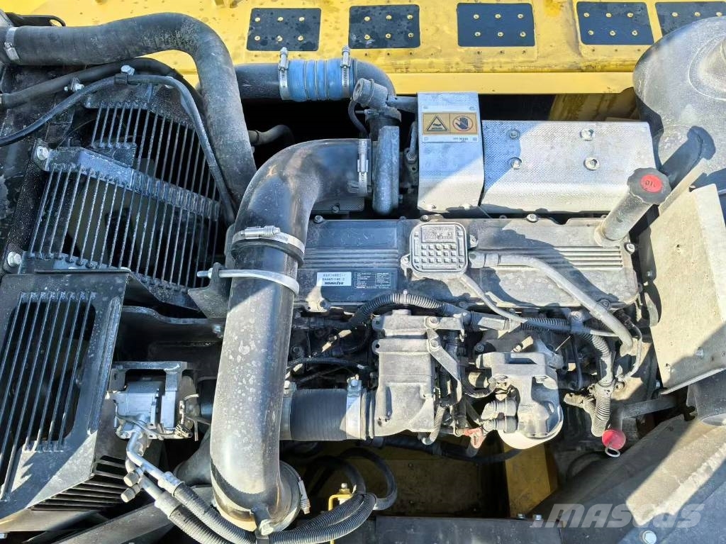 Komatsu pc360-8mo Paletli ekskavatörler