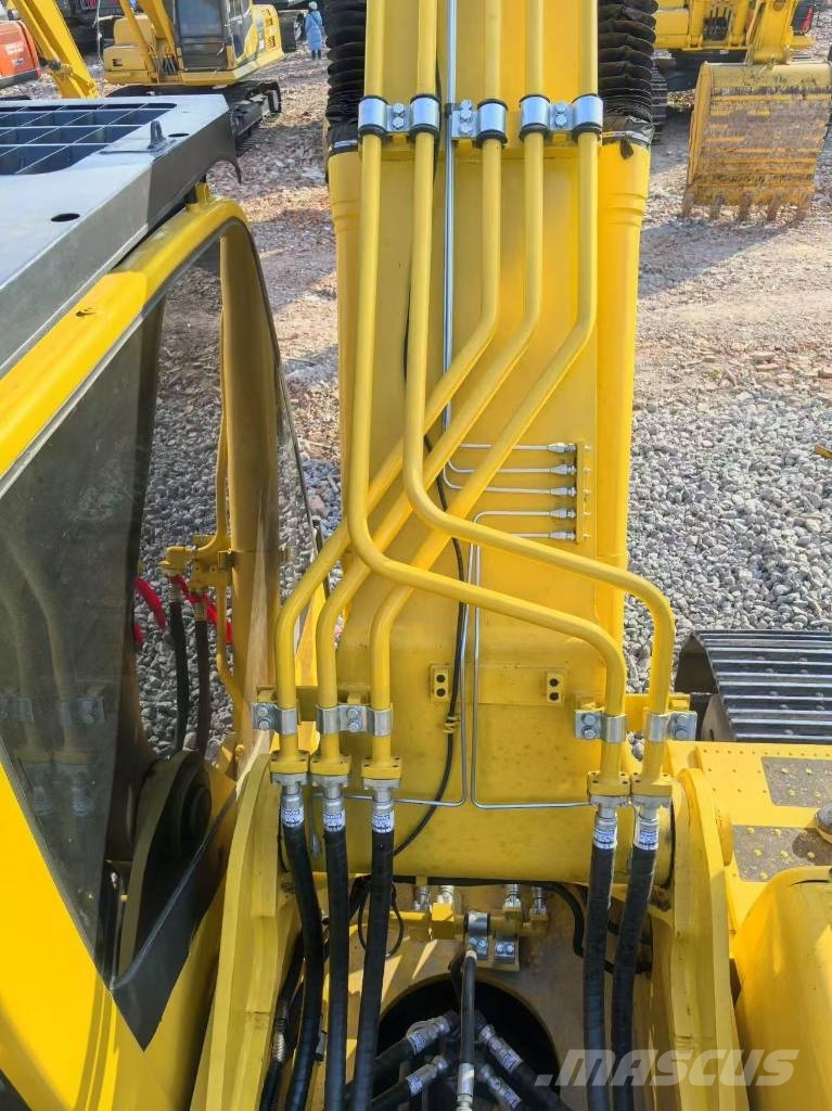 Komatsu pc360-8mo Paletli ekskavatörler