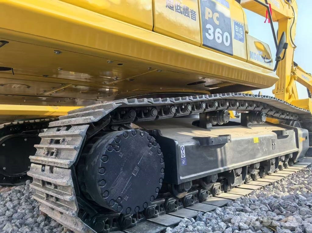 Komatsu pc360-8mo Paletli ekskavatörler