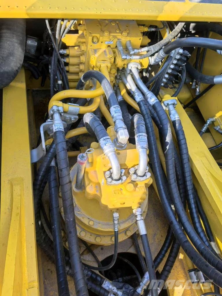 Komatsu pc360-8mo Paletli ekskavatörler