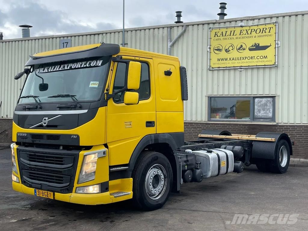 Volvo FM 420 Chassis Cabine Retarder Airconditioning Eur Camiones con chasís y cabina