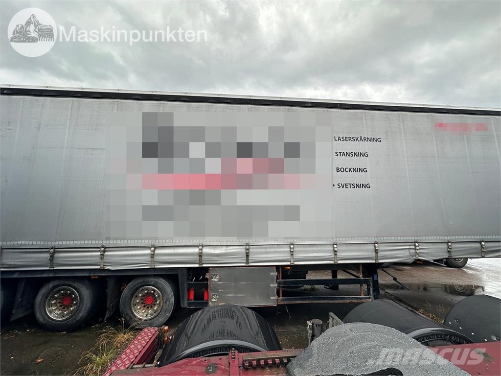 Schmitz S01 Curtainsider semi-trailers