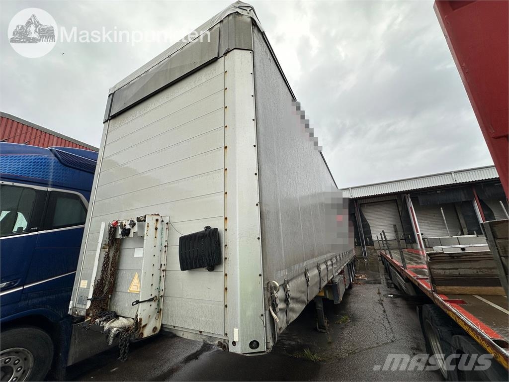 Schmitz S01 Curtainsider semi-trailers