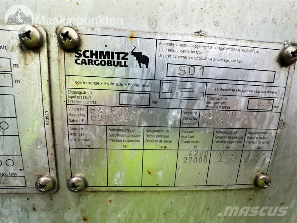 Schmitz S01 Curtainsider semi-trailers