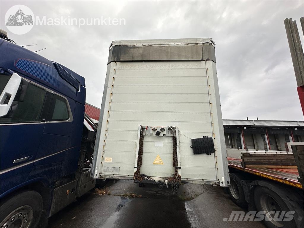 Schmitz S01 Curtainsider semi-trailers