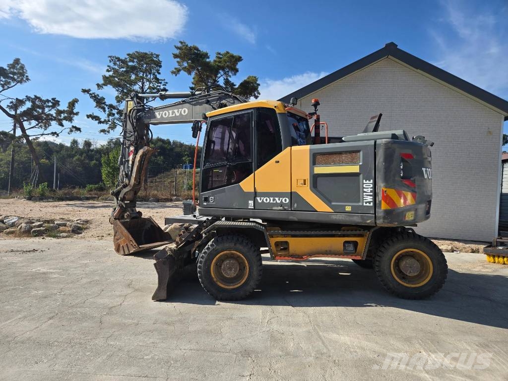 Volvo EW140E 旋轉式挖土機/掘鑿機/挖掘機
