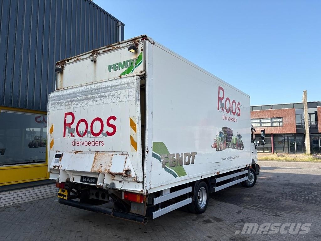 MAN LE 170 C + Loadlift + Euro 3 Camion cassonati