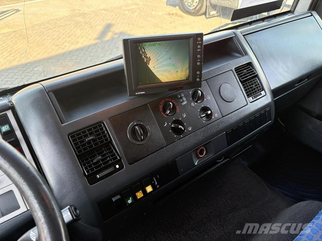 MAN LE 170 C + Loadlift + Euro 3 Camion cassonati