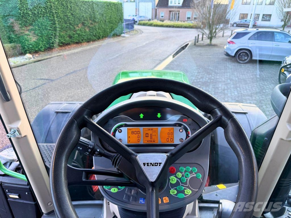 Fendt 720 S4 Vario Profi Plus Tracteur