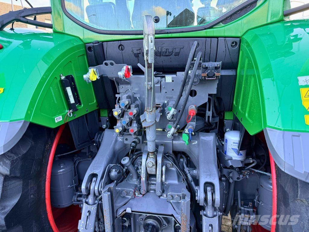 Fendt 720 S4 Vario Profi Plus Tracteur
