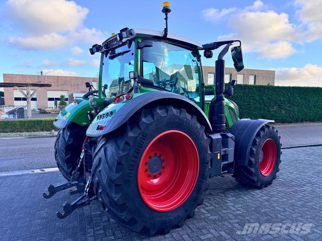 Fendt 720 S4 Vario Profi Plus Tracteur