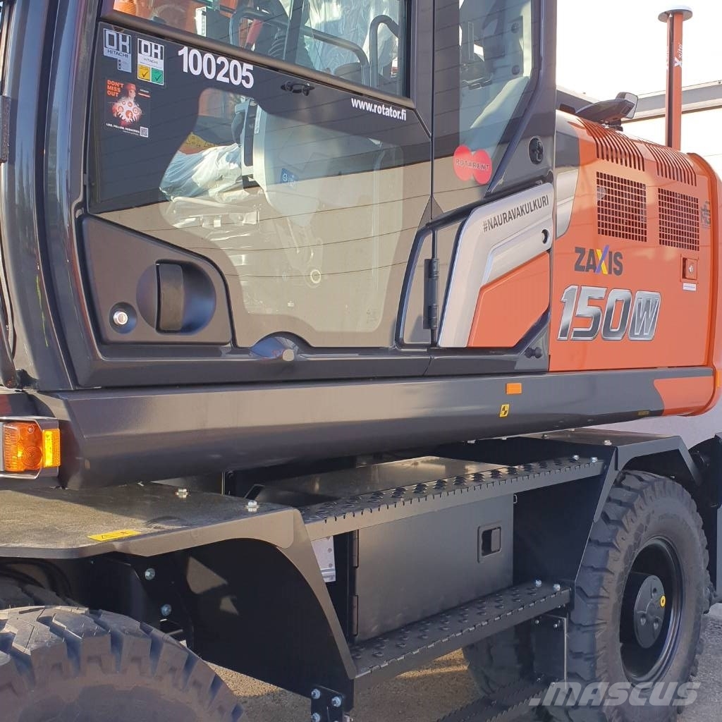 Hitachi ZX150W Pelle sur pneus
