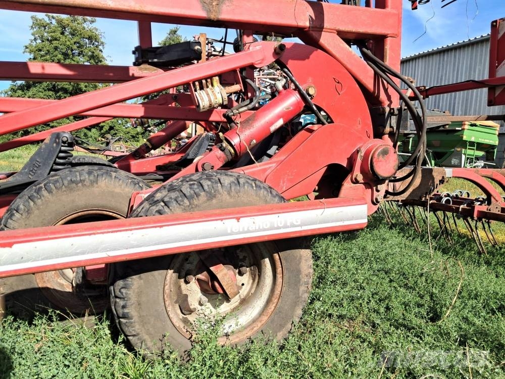 Horsch Terrano 10 FG Cultivatoren