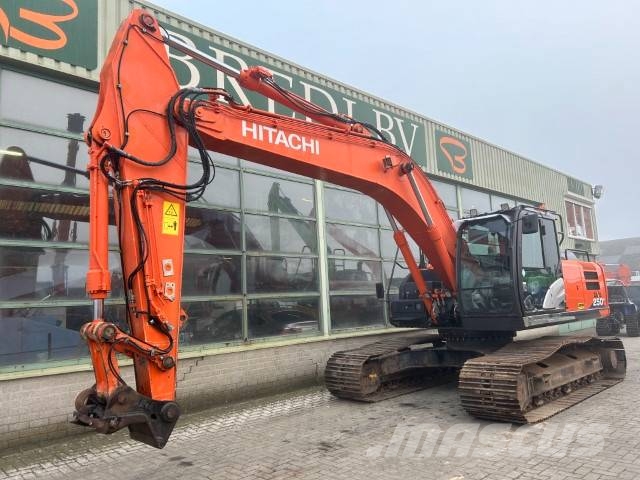 Hitachi ZX 250 LC N-6 حفارات زحافة