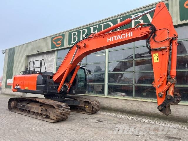 Hitachi ZX 250 LC N-6 حفارات زحافة
