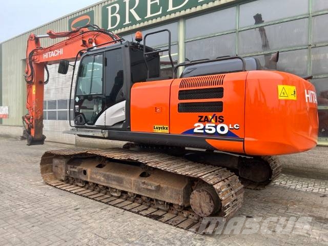 Hitachi ZX 250 LC N-6 حفارات زحافة