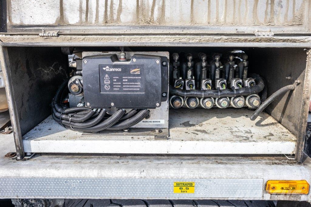 Iveco TRAKKER 400+BAND/TAPIS/BELT T40 Betonmischer