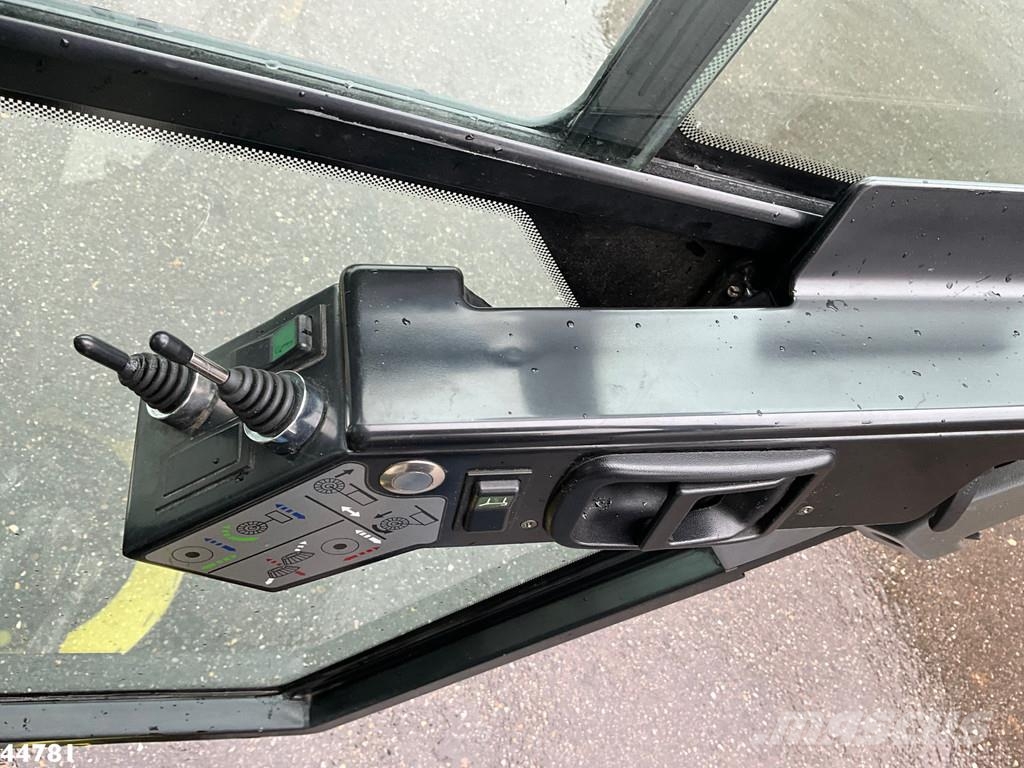 Ravo 540 CD Euro 6 with 3-rd brush Sweeper trucks