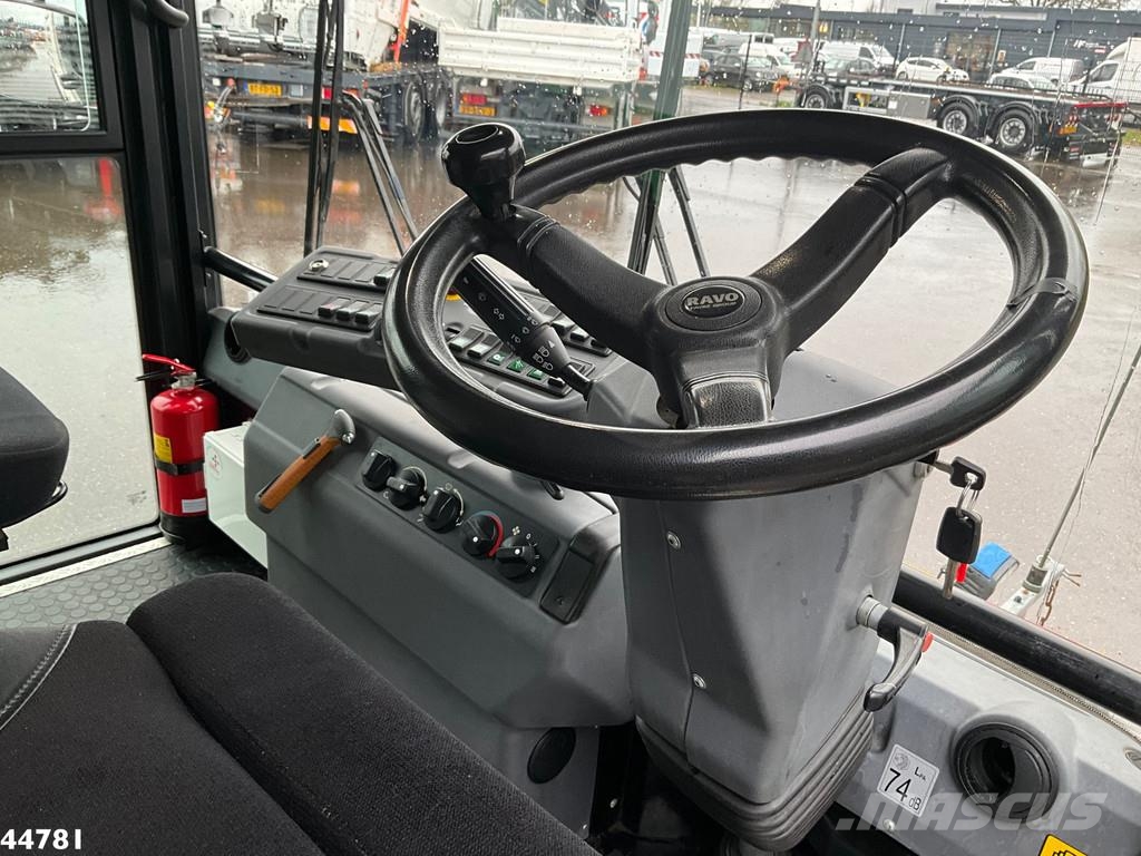 Ravo 540 CD Euro 6 with 3-rd brush Sweeper trucks