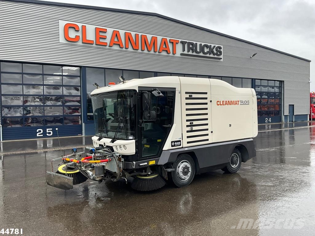 Ravo 540 CD Euro 6 with 3-rd brush Sweeper trucks