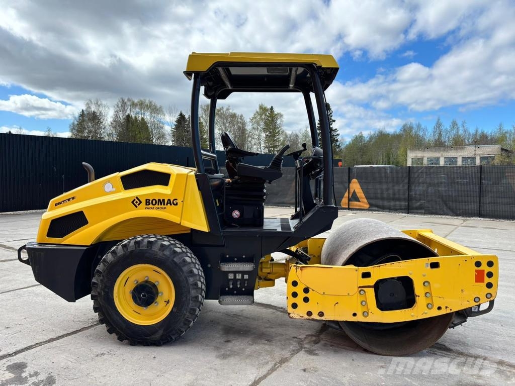 Bomag BW 145 DH 3 Walce jednobębnowe
