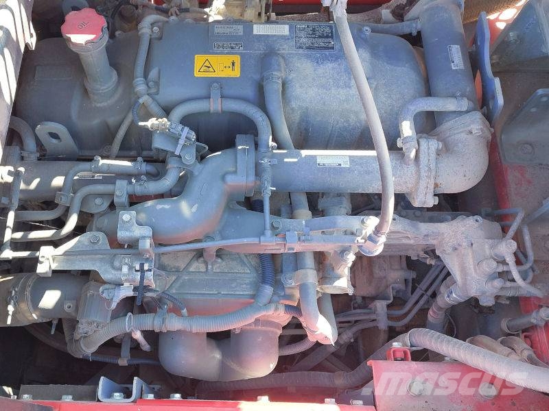 Hitachi KTEG KMC600P-6 Demontāžas ekskavators