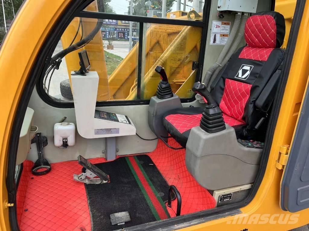 XCMG QY50KA Mobiilinosturit